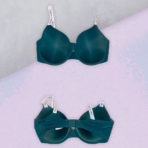 Victoria’s Secret bra